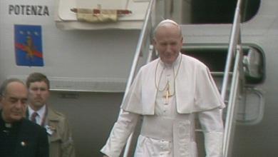 Aankomst Paus Johannes Paulus II in Nederland